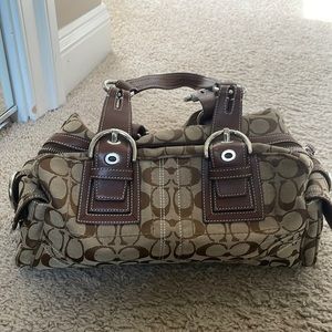 Coach Handbag in Brown coach print